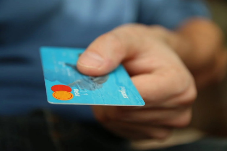 Como Aumentar o limite do seu Cartão de Crédito
